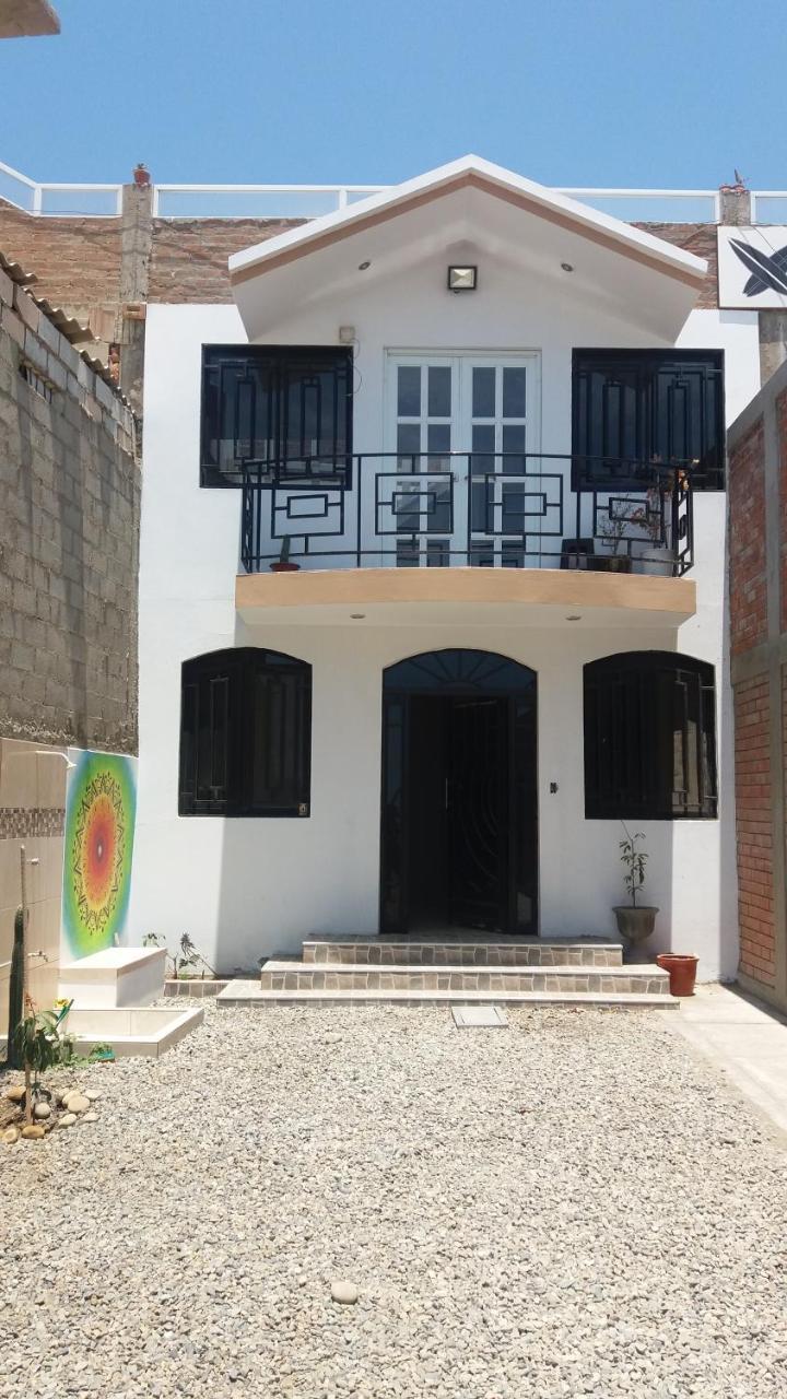 Village Surf Hotel Pacasmayo Exterior photo